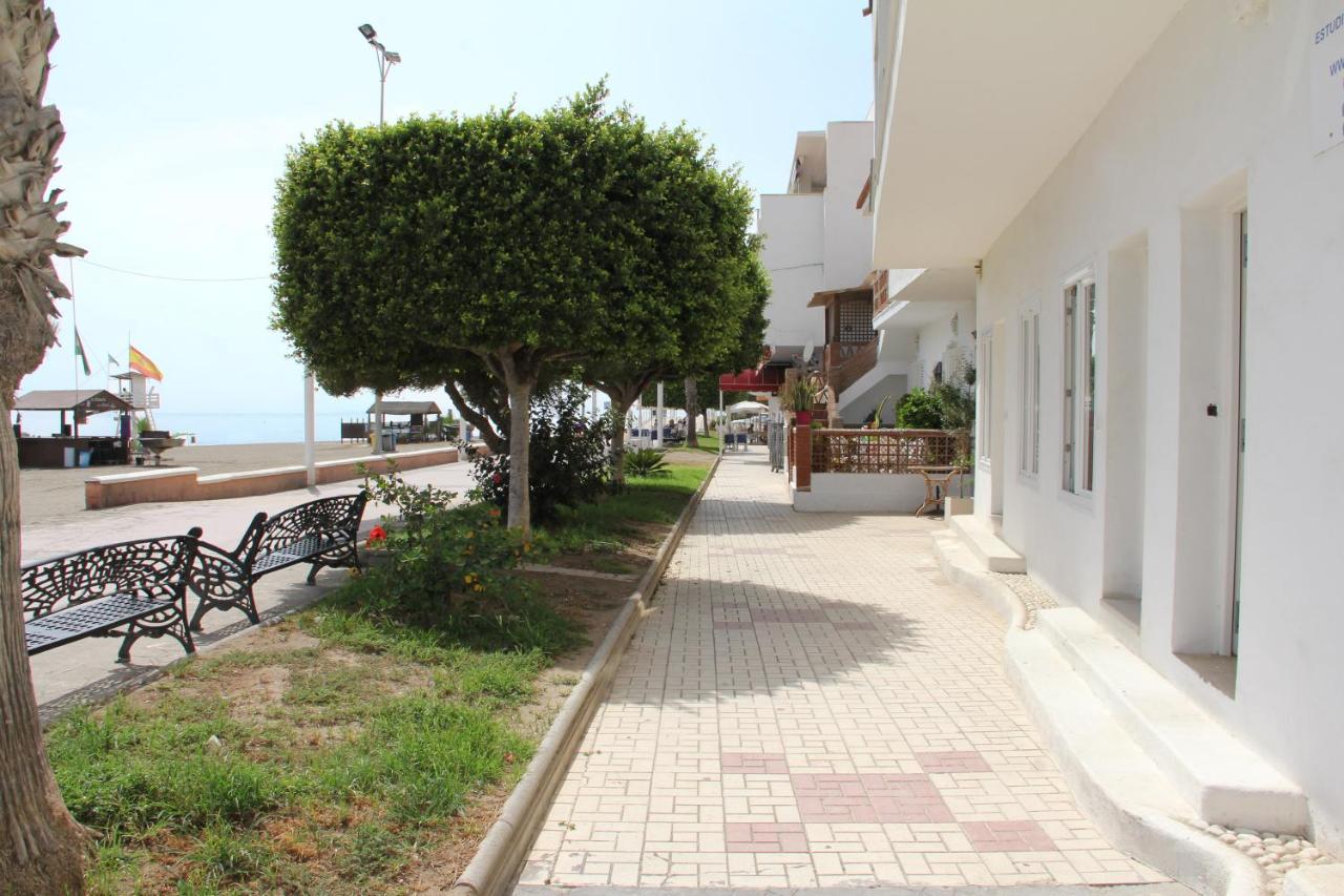 Estudios Tisifone La Cala Del Moral Exterior photo